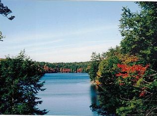 31 Valley Rd, Tuftonboro, NH 03816