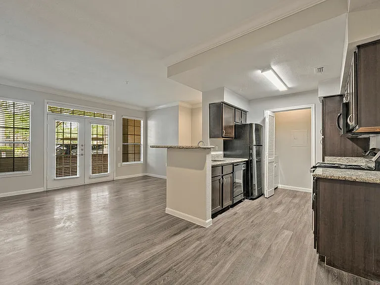 Kitchen & Living Room Kitchen & Living Room
