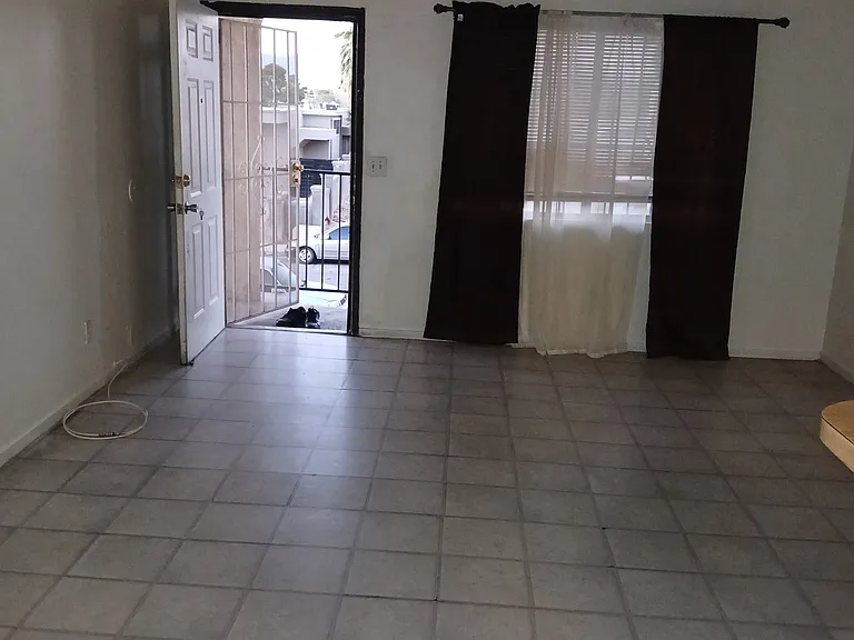 3515 E Thomas Ave #3 — Photo 7
