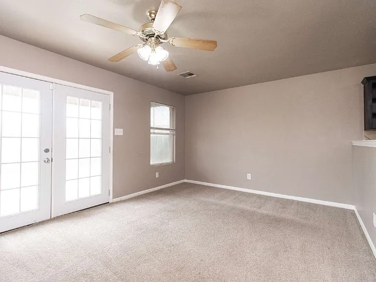4004 Bull Run Dr — Photo 13