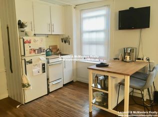 95 Myrtle St #6, Boston, MA 02114