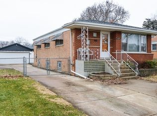 4321 W Linecrest Dr, Alsip, IL 60803