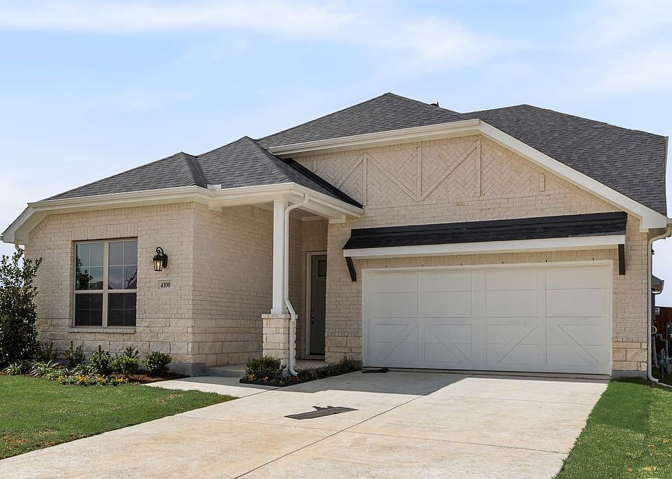 1st image of 4100 Blackbird Ave