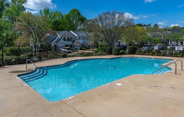 106 Waterford Park Dr — Photo 32