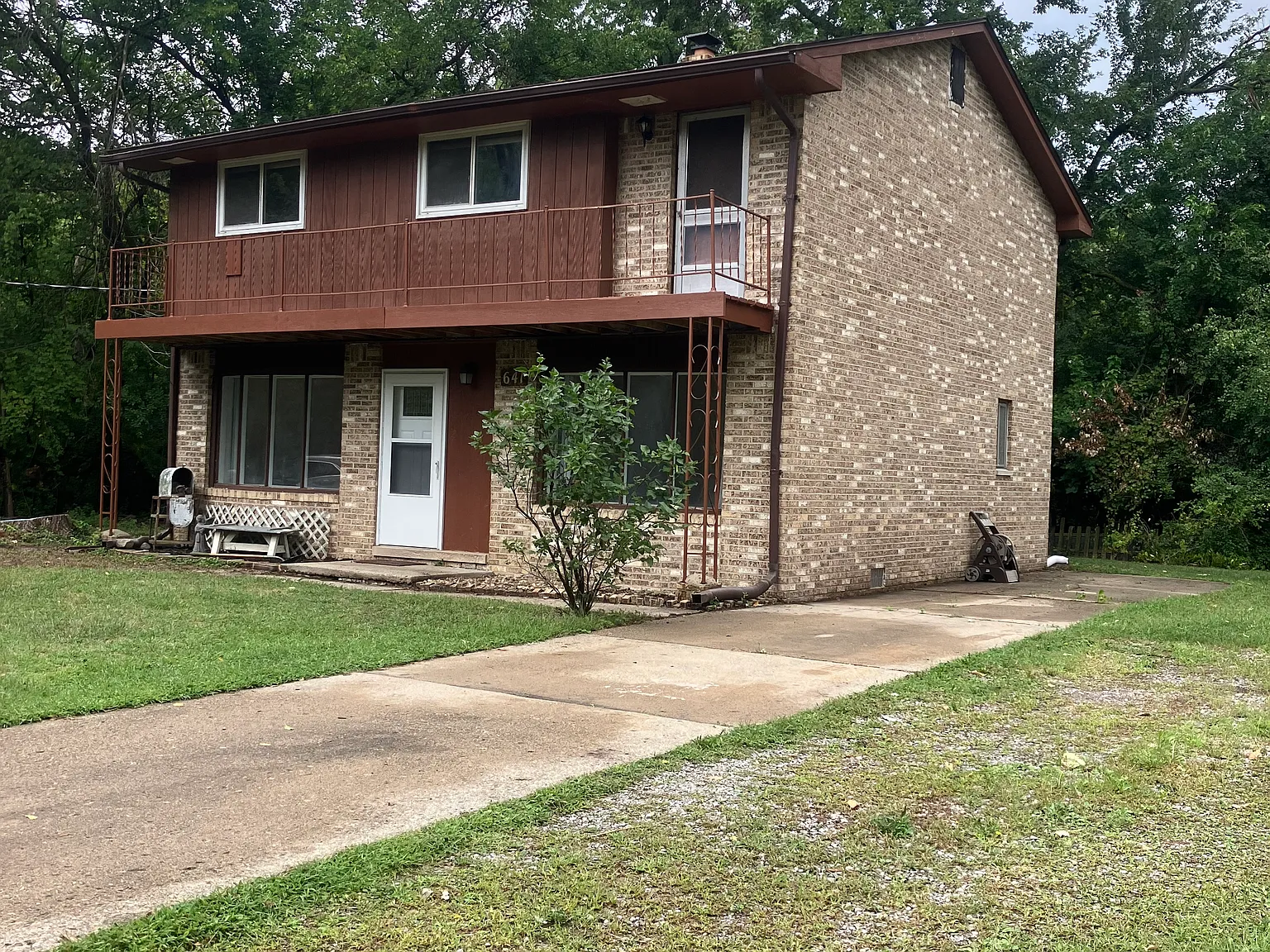 3 bed, 1787 sqft, $1,800 — Photo 2