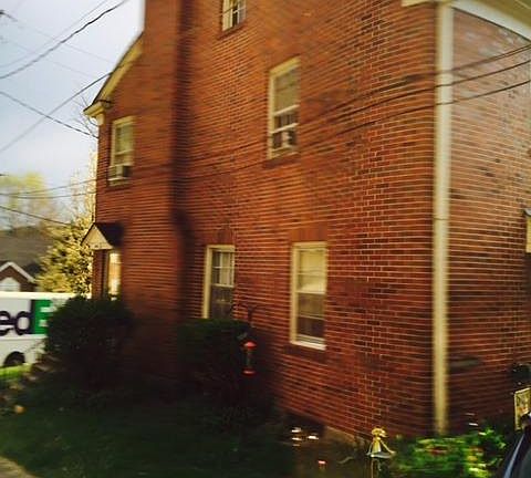 4th image of 407 W Campbell St