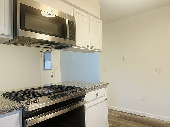 3rd image of 1941 W Mesa Cir