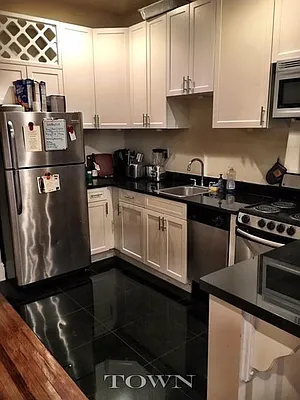 Rented by Town Residential | media 35