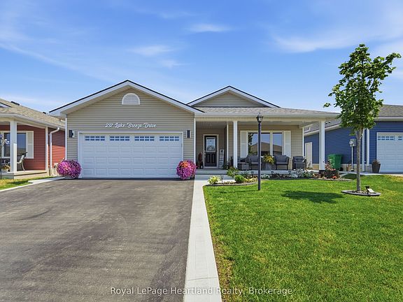 2nd image of 237 Lake Breeze Dr