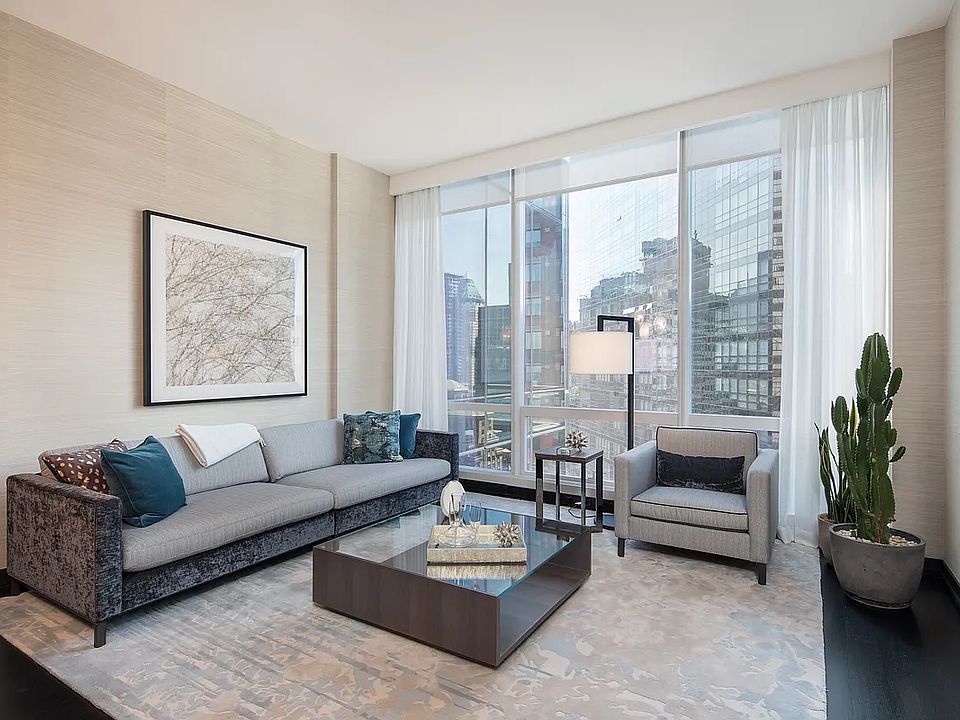 1st image of 157 W 57th St APT 38D