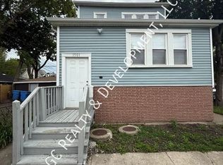 1501 N Leamington Ave, Chicago, IL 60651