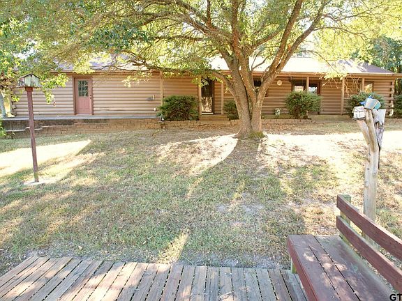 3rd image of 371 Private Road 5567