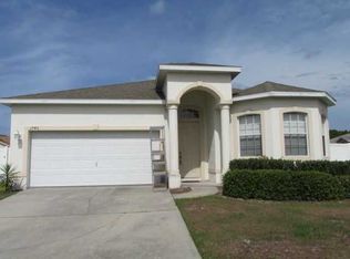 1745 Canoe Dr, Lutz, FL 33559