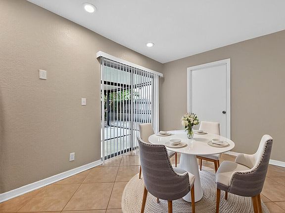 5th image of 6158 Arcade Court