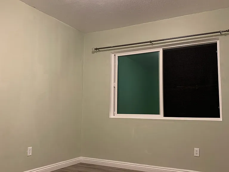 2020 Hanford Dr — Photo 2
