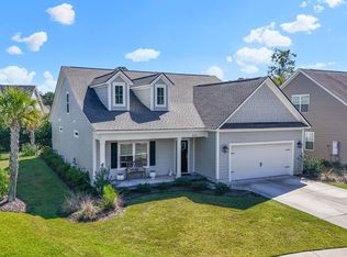 420 Retriever Ct, Murrells Inlet, SC 29576