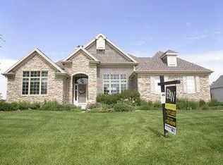1635 Keim Cir, Geneva, IL 60134