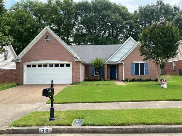 1388 Milestone Dr, Collierville, TN 38017