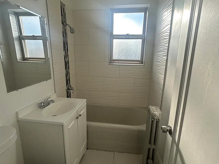 2915 E 78th St #3C — Photo 6
