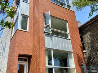 2448 W Augusta Blvd #2, Chicago, IL 60622