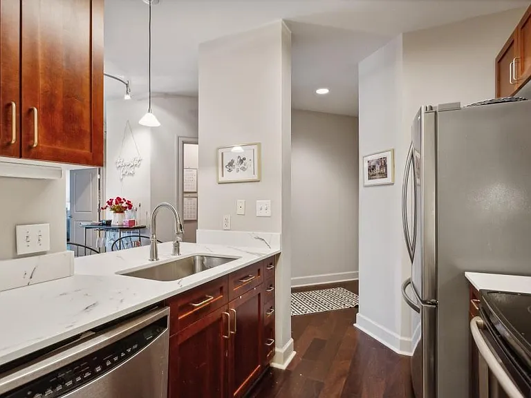 325 E Paces Ferry Rd NE #1410 — Photo 7