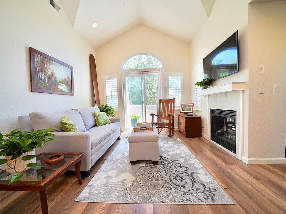 1st image of 268 Blue Bonnet Ln #224