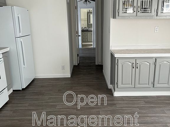 5th image of 1901 1st St Lot 26