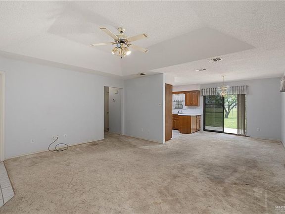 4th image of 1605 Sun St