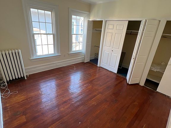 3rd image of 26 Saint Andrews Pl Floor 2