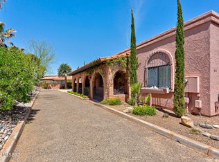 749 W Vista Hermosa Dr, Green Valley, AZ 85614