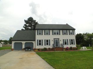 8312 Devils Den Ln, Mechanicsville, VA 23111