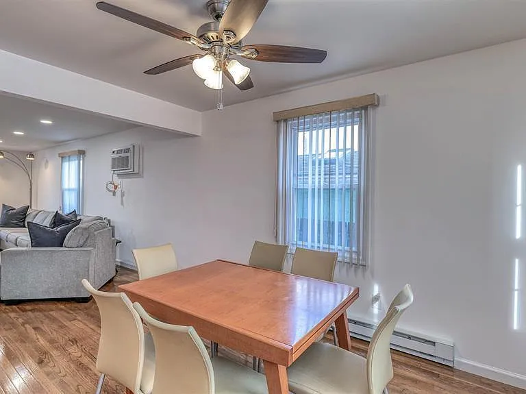 9709 Monmouth Ave #C2 — Photo 10