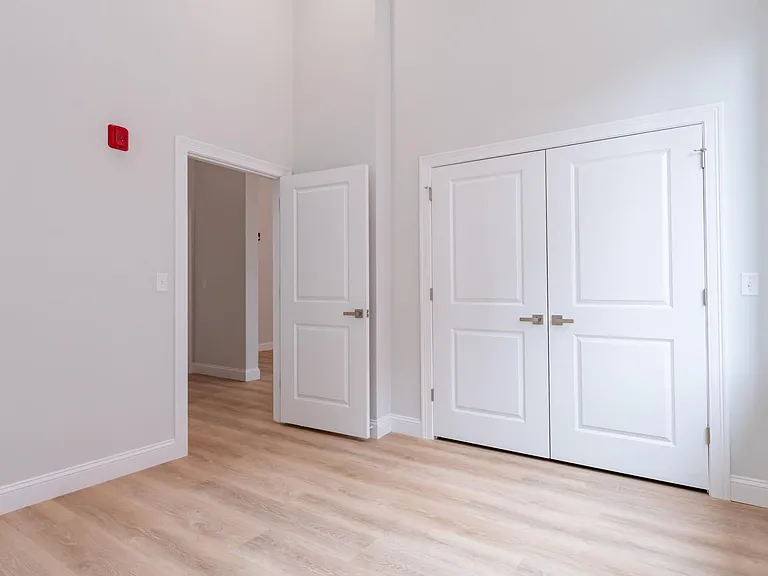 146 Main St #302 — Photo 11