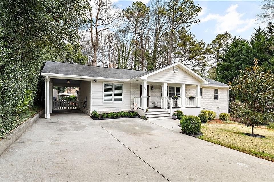1st image of 3565 Hickory Cir SE