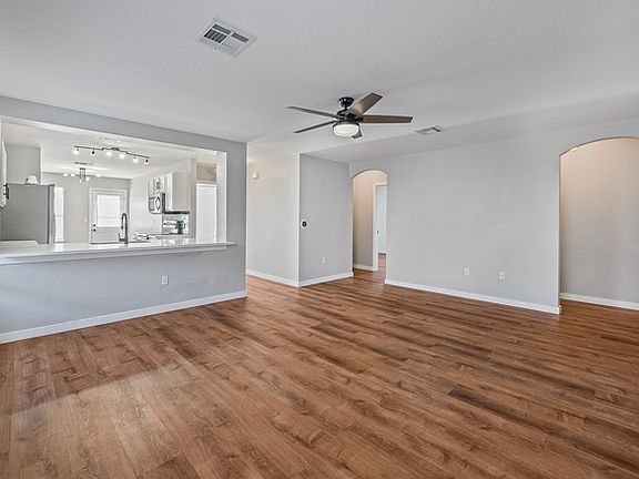 3rd image of 12517 Campana Dr