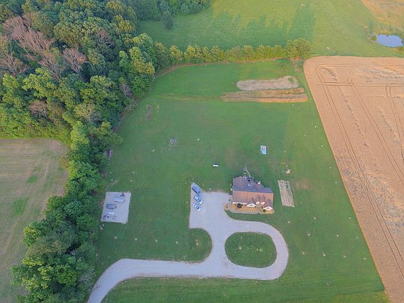 4th image of 4242 Lincoln Farm Ln NE