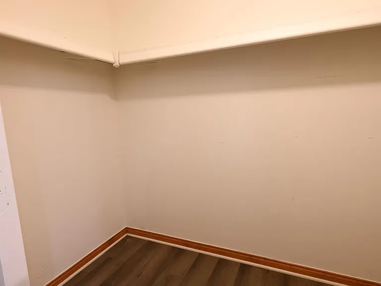 28777 Berwick Ct #1 — Photo 24