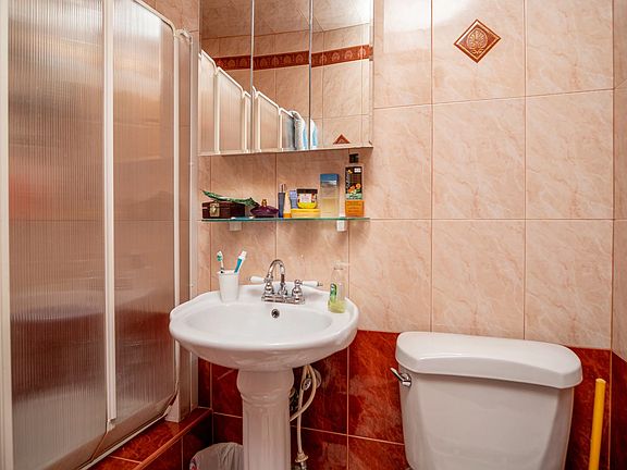 5th image of 2930 W 5th St APT 23A