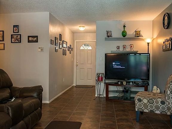 4th image of 5099 45th St N