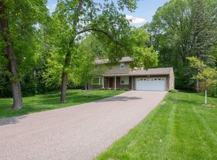 3589 Larchwood Dr, Minnetonka, MN 55345