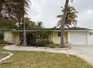 811 Conreid Dr NE, Pt Charlotte, FL 33952