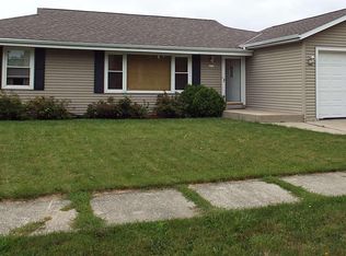 9215 N 94th St, Milwaukee, WI 53224