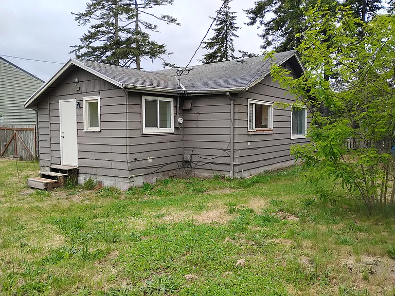 3813 S Coast Hwy — Photo 20