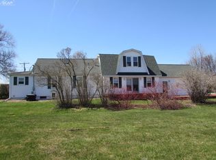 2423 E Mount Morris Rd, Mount Morris, MI 48458