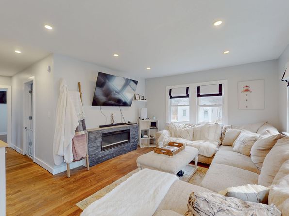 29 Towle Street, Buxton, ME 04093