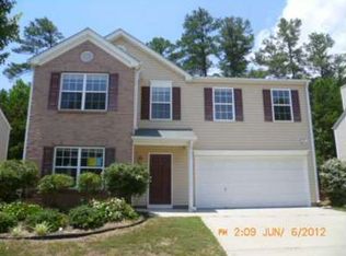 444 Leaflet Ives Dr, Lawrenceville, GA 30045