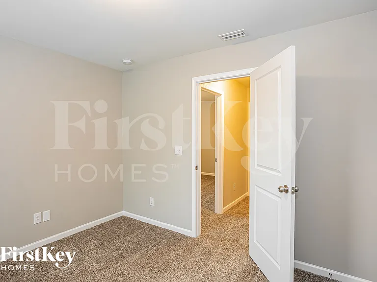 12527 Gotland Rd — Photo 17