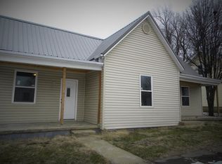 210 W Versailles Ave, California, MO 65018