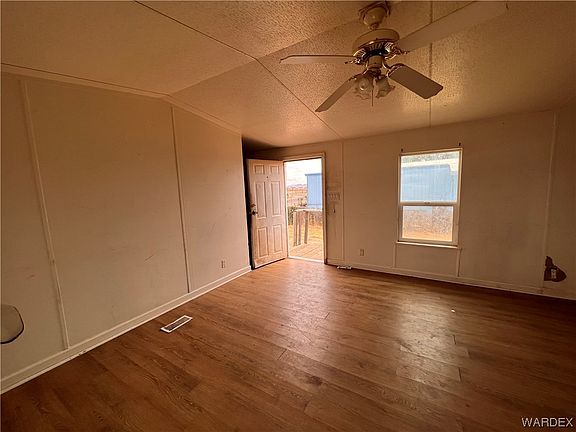 5th image of 4730 N Powell Avenue