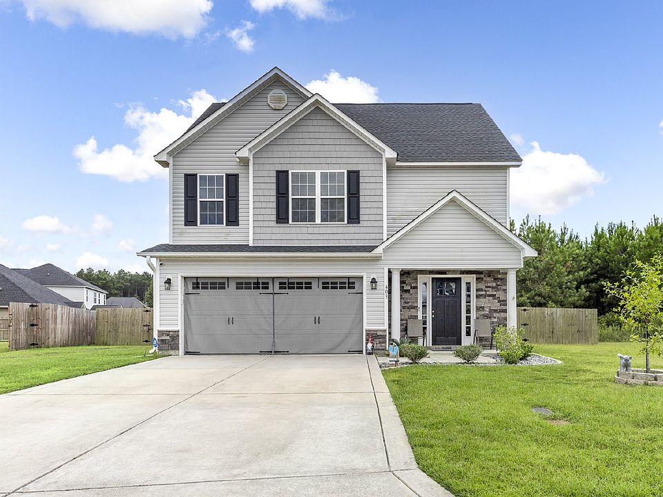 1st image of 403 Phelps Ct